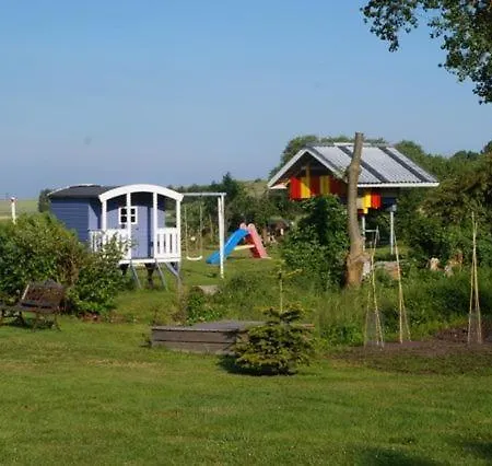 Kinderfreundliche In Idyllischer Lage Feriehus